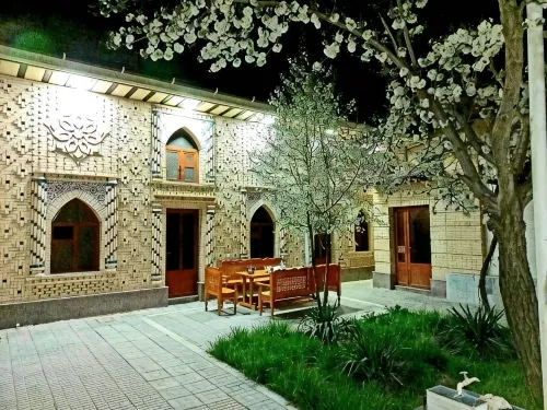 Colibri Traditional Guest House - homestay