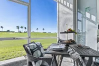 Golf Condo @ Lely Naples. Free Rounds + Pool. No Resort Fee. 5th Ave & Beach - 4つ星