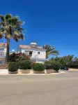 Beachside Villa. Sea and beach views. Free Paphos airport transfers free aircon - บังกะโล