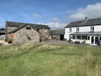 Cosy Rural Barn Retreat for Couples Near Stunning Cornish Coast - Boutique