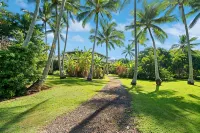 STEPS FROM STUNNING MOLOAA BAY - Jacuzzi