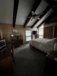 Wiseman Cottage on Hubbard Lake