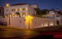 Somewhere - Estoril Guesthouse - Layanan Antar-Jemput