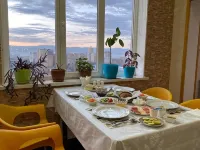 Sunrise Apartments