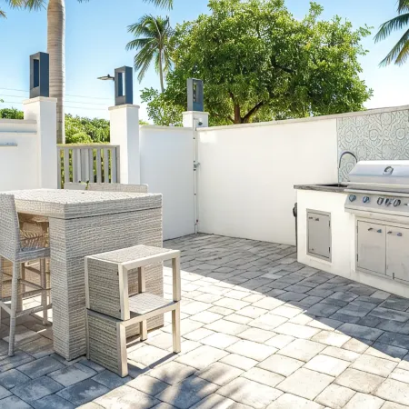 Modern 2BR/2BA with Balcony- Directly Across from the Beach