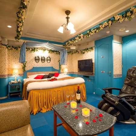 Hotel Gallery (Adult Only)