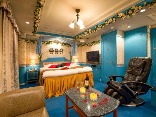 Hotel Gallery (Adult Only)