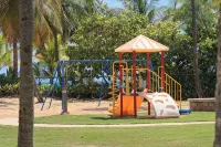 Charming Beachfront Retreat - Wake Up to Waves - 2 BD Apt with AC at Río Grande - 3-Star