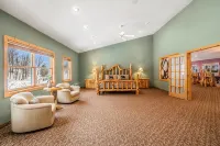 The Lodge | Private Heated Indoor Pool and Hot Tub - 2 tähden