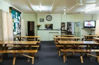 Broken Hill Tourist Lodge - Bãi đậu xe