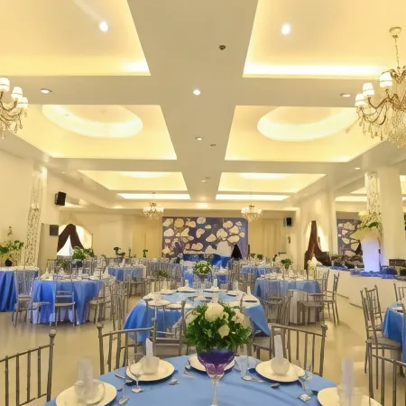 Islands Hotel