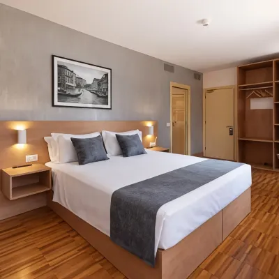 Torre Antica Venice Airport Hotel Hotels near Venice Marco Polo Airport