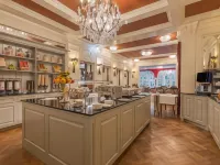 Apollofirst Boutique Hotel Hotels near Amstelveenseweg Station