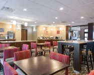 Comfort Suites Bridgeport - Clarksburg - Pools