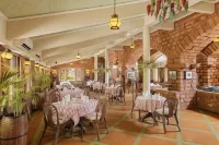 WelcomHeritage Bal Samand Lake Palace - breakfast
