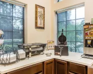Econo Lodge Inn & Suites Cayce I-26 Airport