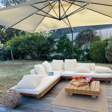 Villa Alegria in Saint Colomban, Pets welcome!