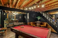 Pocono Cabin Where the Host Thought of Everything, so You Don’t Have to! - Boutique