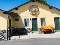 A Western Rose Hotels in Cody