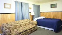 The Tides Inn - 2-Star