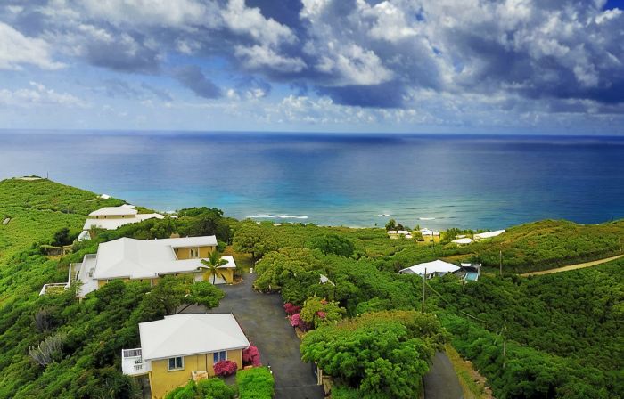 East End Overlook, 3 Acre Ridgetop Estate with Dual Shore Views