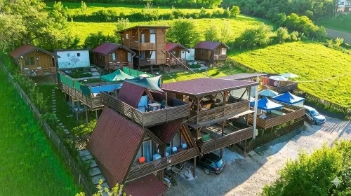 Bosnian Pyramid Glamping - Хоумстей