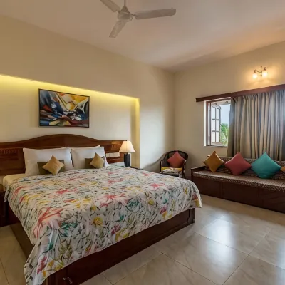 Viva Hotel Hotels near Margao Train Station