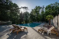 Château de Fiac Hôtel & Spa - Pools
