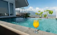 Amartahills Hotel and Resort - Romantic