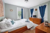 Nautical 3BR Sleeps 8 @ Tweed Airport W/ Fire Pit + Smart TVs Near Beach & Yale - 3 stjerner