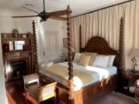 In the Heart of Apalachicola~Walk Everywhere!~Pet Friendly Studio Apartment - 4-Star