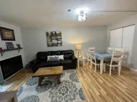 Cozy 2 bedroom 2bath condo Weirs Beach Lake Winnipesaukee Laconia, NH Gunstock - 2-Star