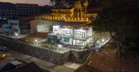 Namhae Blossom Pension - 2 tähden
