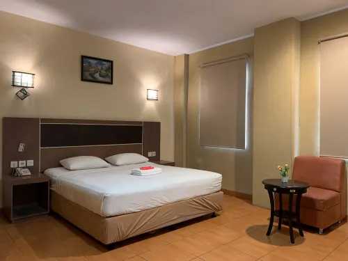 Parma Indah Hotel - 3-Star