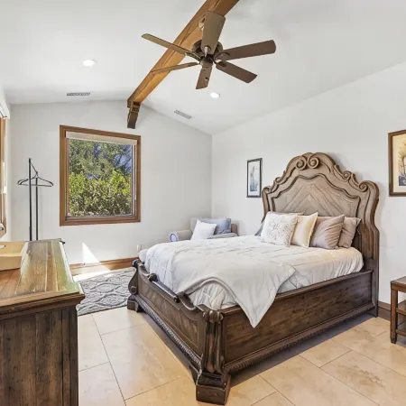 Private Estate - Enough Amenities to Keep Kids and Adults Having a Great Time