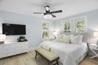 Forest Hills Manor w/ King Bed - บูติค