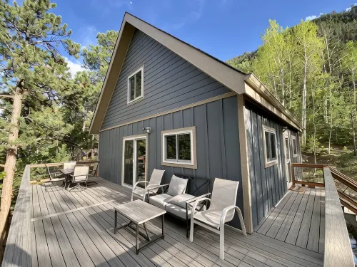 At Catamount trailhead. Secluded. Game Room. Pet Friendly - Wifi