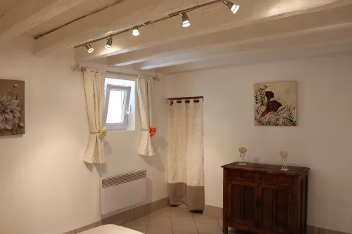 10 MINUTES FROM THE CENTER OF BLOIS, BRIGHT NEW APARTMENT, - Wifi
