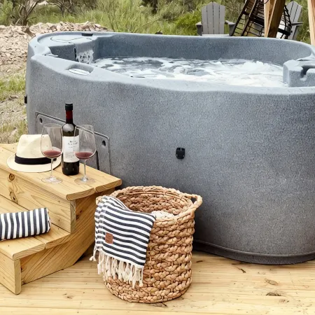 Couples Retreat, Private Hot Tub, Stars & Outdoor Shower