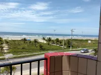Apartment with Ocean View. 2 Bedrooms. Boraceia Beach - balcony