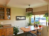 Central Encinitas, 1.4 Miles from Beach - 3つ星