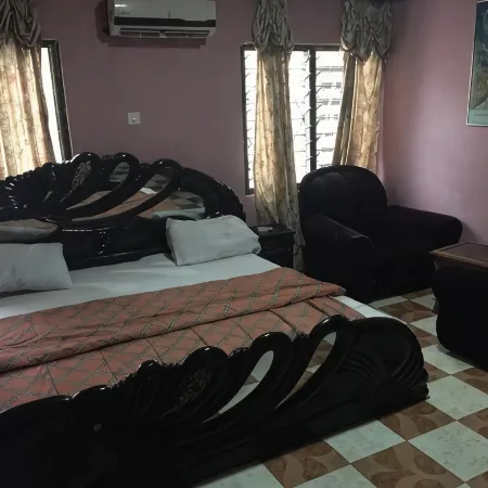 Gya-Son Royal Guest House