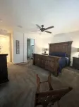 Cozy Casa Bliss: 3 Bedroom Desert Home - 홈스테이