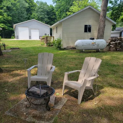 Croton Pond Cottage and dock- pet friendly! - Homestays