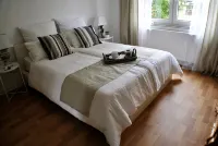 Luxury Apartment new & stylish - balcon
