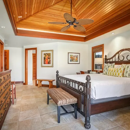 Luxury 4 Bedroom with private pool & Spa