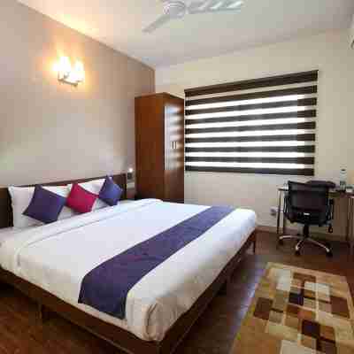 Crest Executive Suites, Whitefield Rooms