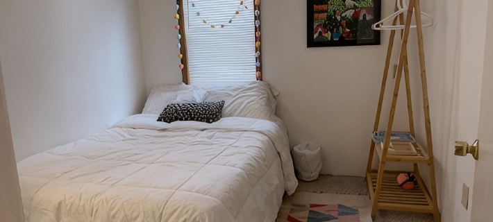Beautiful Lake House & Spacious 4 BR Hotels in Iosco County