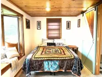 River House on 4 acres! Bring the dog! - 4-Sterne