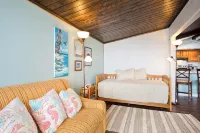 Beautiful Pool with Stunning Ocean and Sunset Views - 3-Star